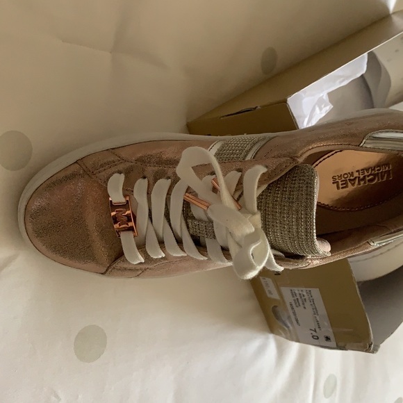 Michael Kors Keaton Stripe Rose/Silver (7) - Picture 6 of 7